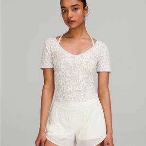 Lululemon align top v neck cropped cheetah grey Sz 6